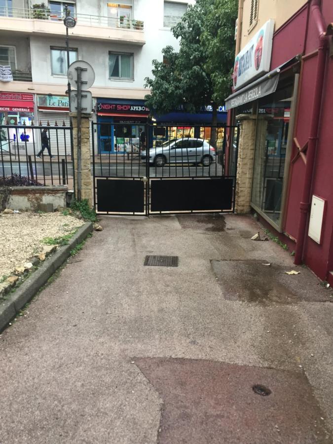 Cauvi - Antibes Centre, Wifi, Climatisation, 4 Personnes Daire Dış mekan fotoğraf